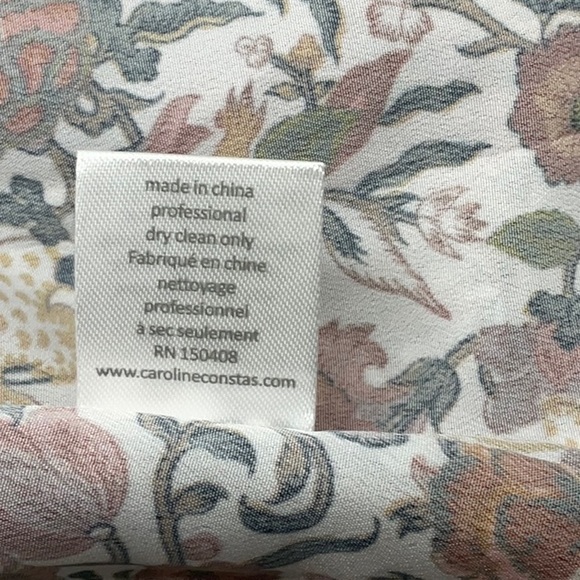 Caroline Constas 100% silk off the shoulder blouse, size medium - Picture 7 of 8